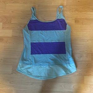 size 8 lulu tank